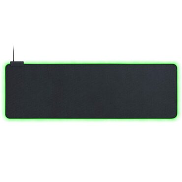 Razer Goliathus Extended Chroma - Soft Gaming Mouse Mat with Chroma - FRML Packaging